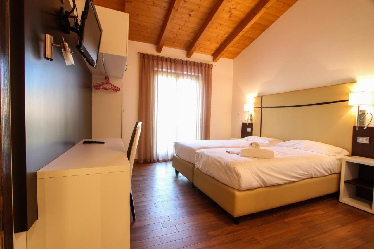 Thai Orchidee Restaurant&rooms *