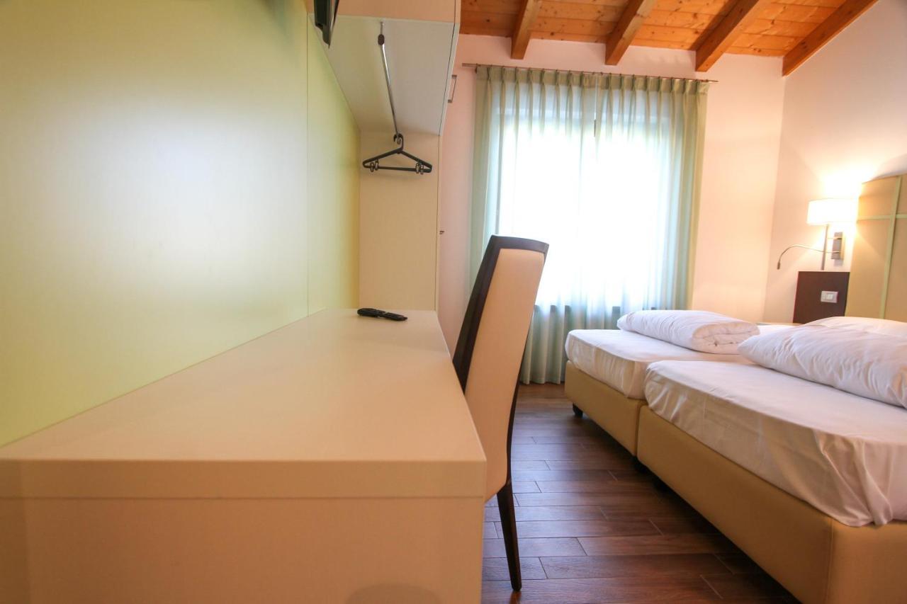 Casa de hóspedes Thai Orchidee Restaurant&rooms Garda (Verona)